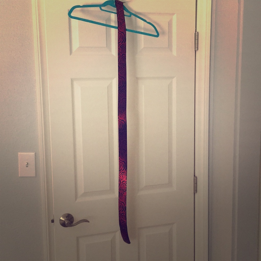 Torrid Metallic red rose belt